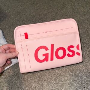 Glossier Beauty Bag Pink